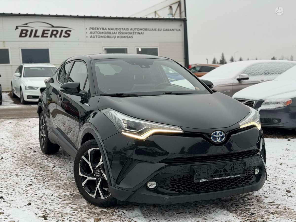 Toyota C-HR, 1.8 l., visureigis / krosoveris